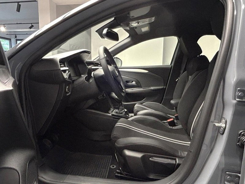 Opel Corsa nuova a Sondrio (9)