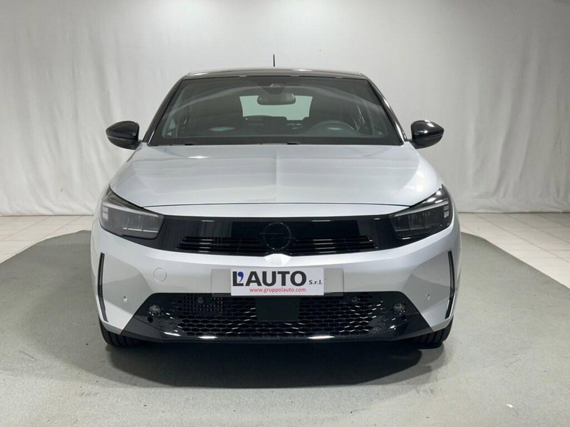 Opel Corsa nuova a Sondrio (2)