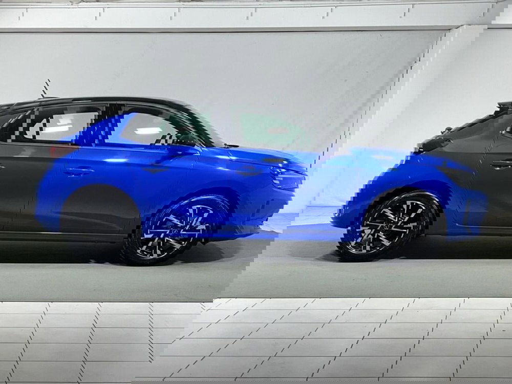 Opel Corsa nuova a Sondrio (6)