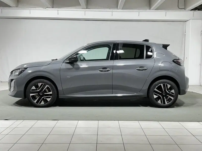 Peugeot 208 nuova a Sondrio (2)