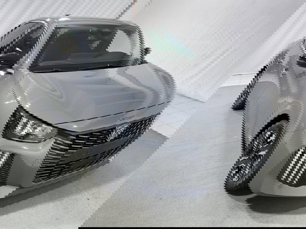 Peugeot 208 nuova a Sondrio (7)