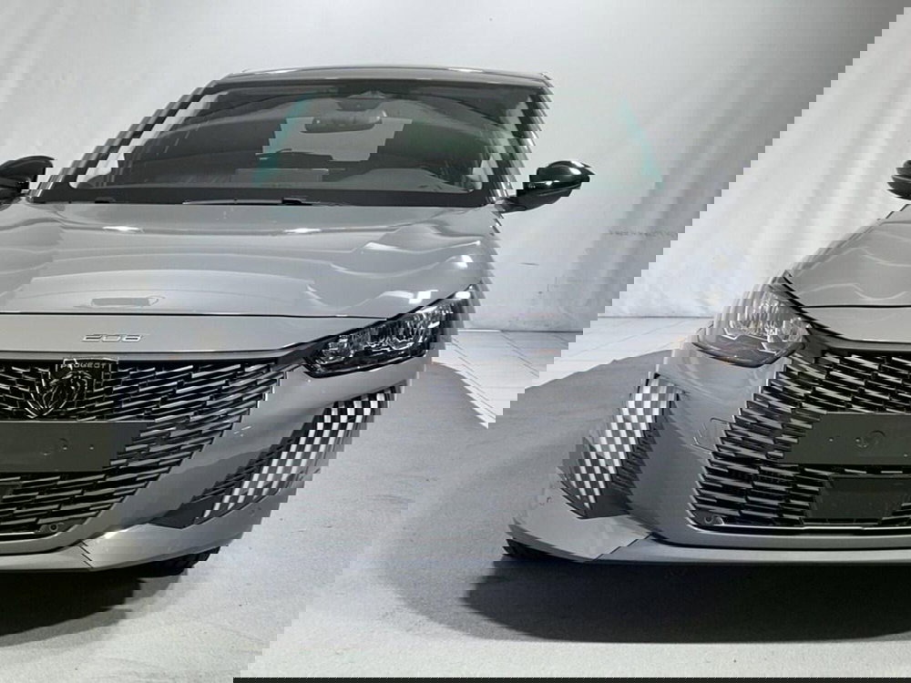 Peugeot 208 nuova a Sondrio (8)