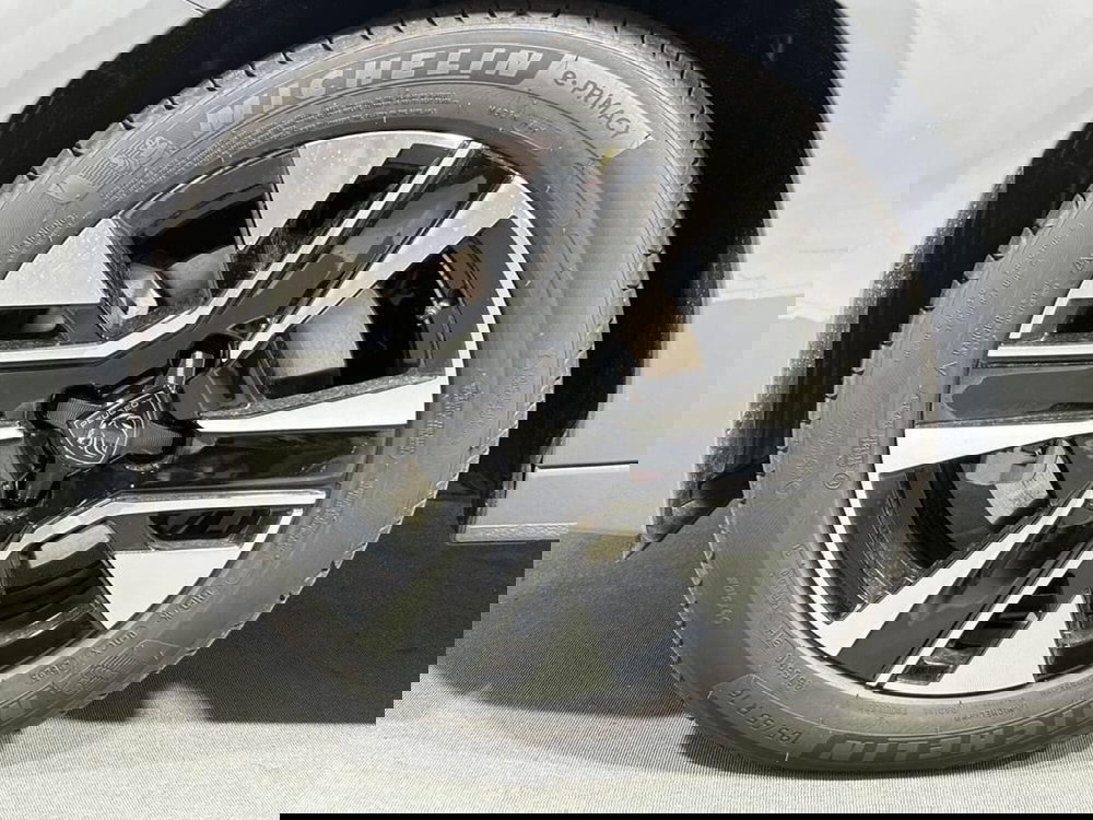 Peugeot 208 nuova a Sondrio (9)