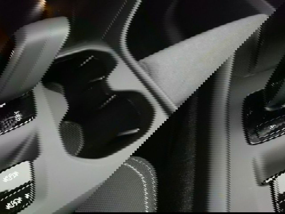 Volvo XC40 usata a Modena (16)