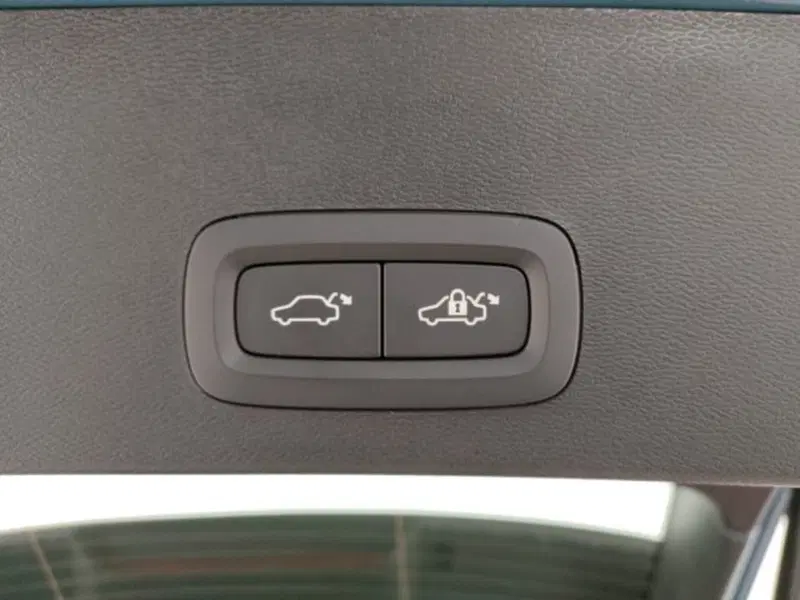 Volvo XC40 usata a Modena (18)