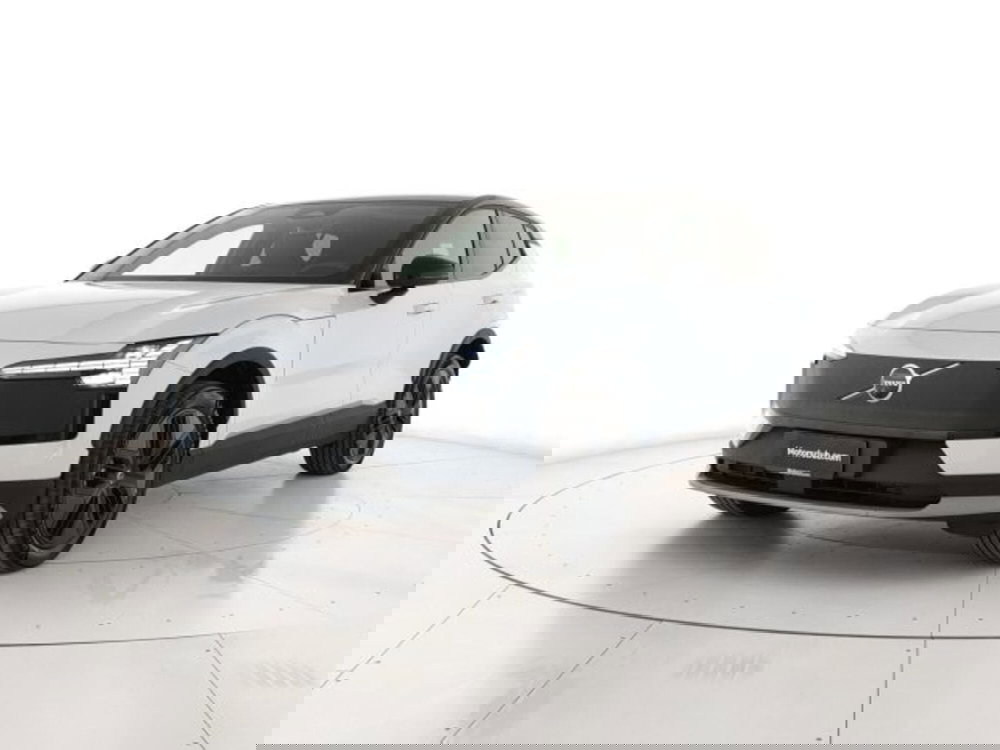 Volvo EX30 Cross Country nuova a Modena (2)