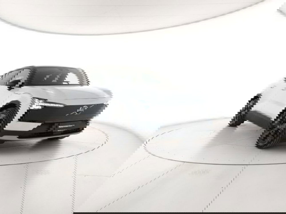 Volvo EX30 Cross Country nuova a Modena (6)