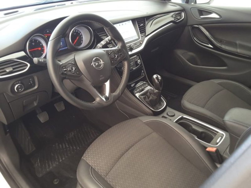 Opel Astra usata a Firenze (6)