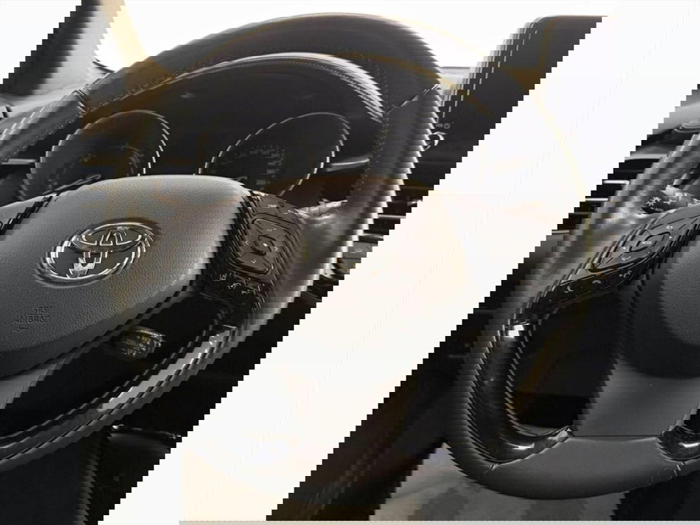 Toyota Toyota C-HR usata a Monza e Brianza (8)