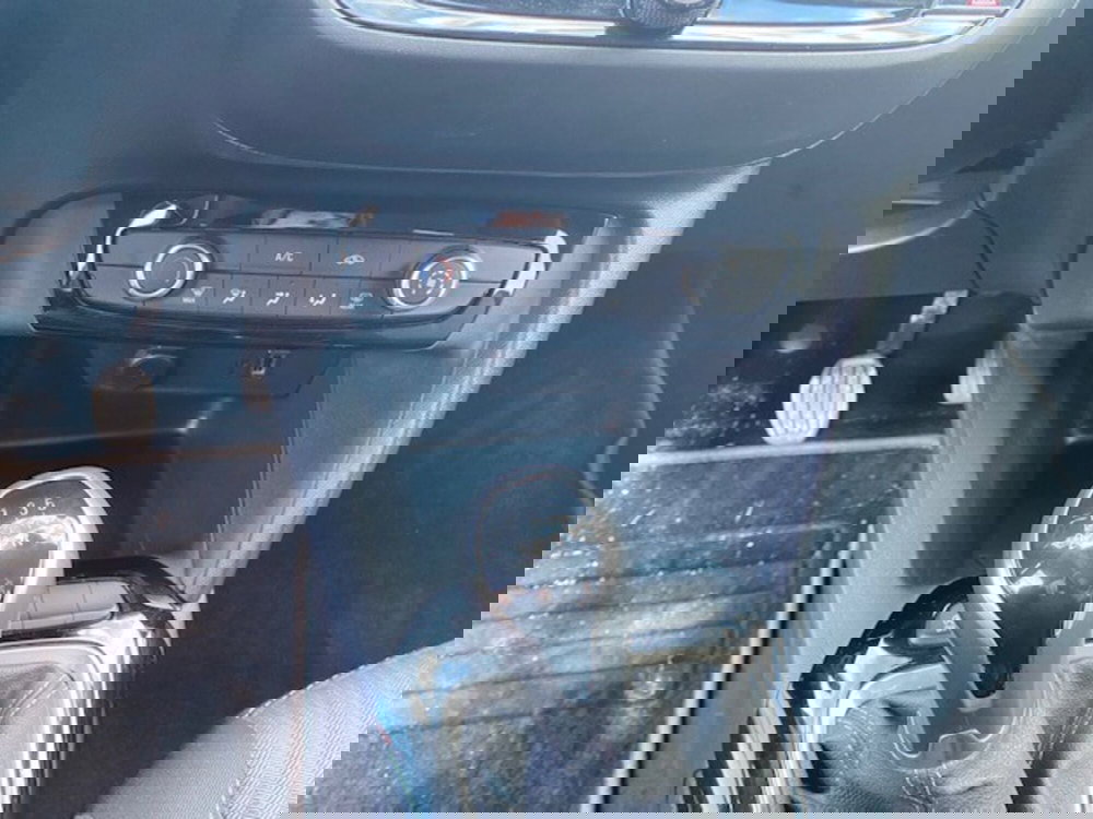 Opel Corsa usata a Catania (15)