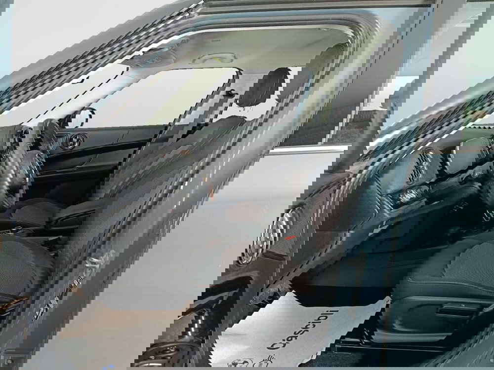 MINI Mini Countryman usata a Ascoli Piceno (8)