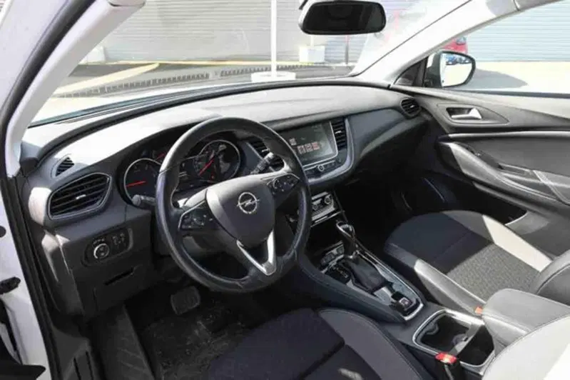 Opel Grandland X usata a Torino (11)