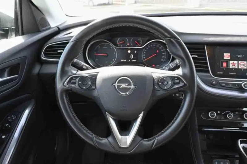 Opel Grandland X usata a Torino (15)