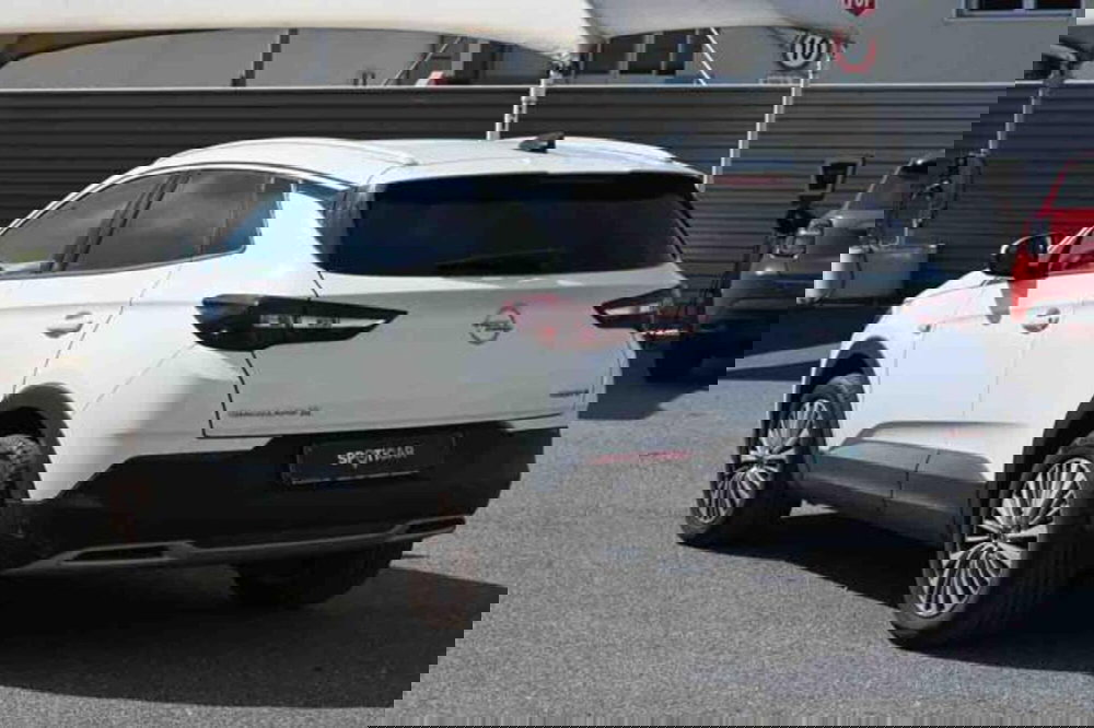 Opel Grandland X usata a Torino (7)