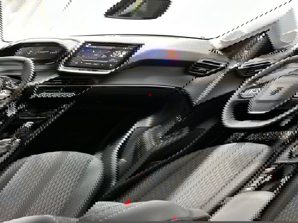 Peugeot 208 nuova a Sondrio (12)