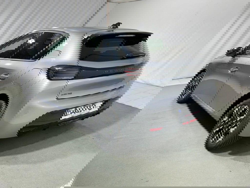 Peugeot 208 nuova a Sondrio (3)