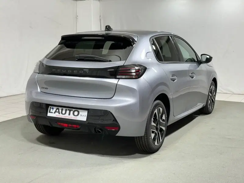 Peugeot 208 nuova a Sondrio (5)