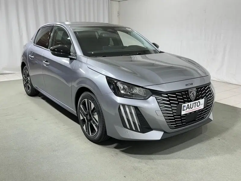 Peugeot 208 nuova a Sondrio (7)