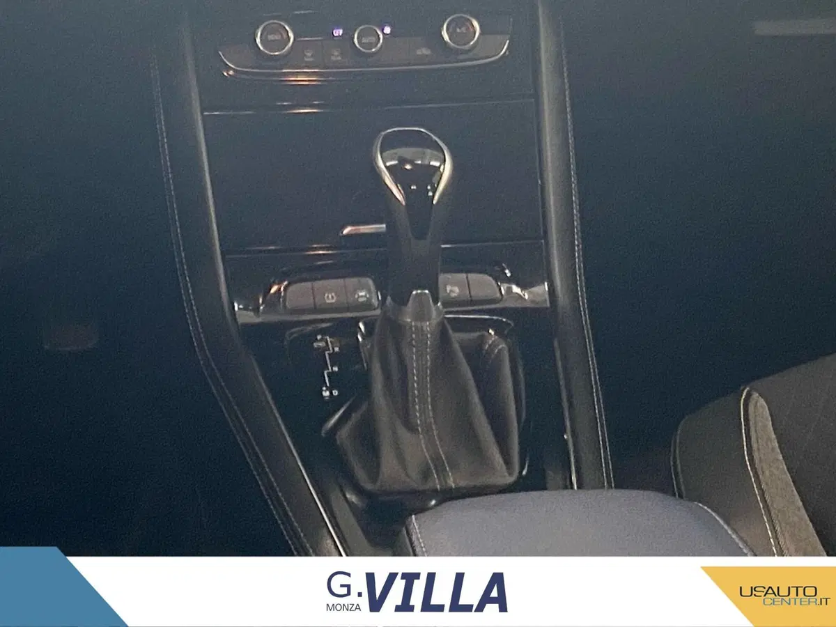 Opel Grandland X usata a Milano (10)