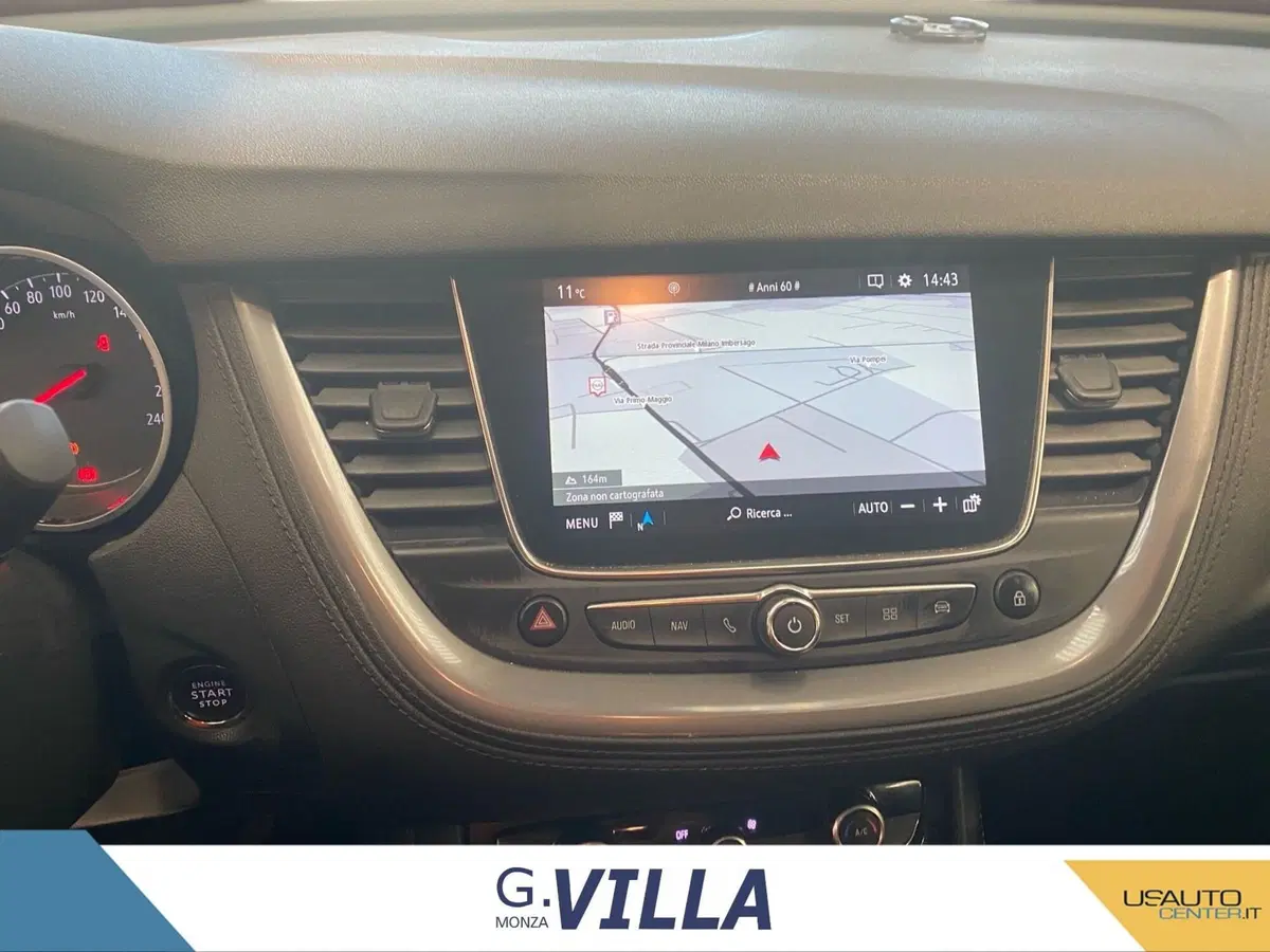 Opel Grandland X usata a Milano (11)
