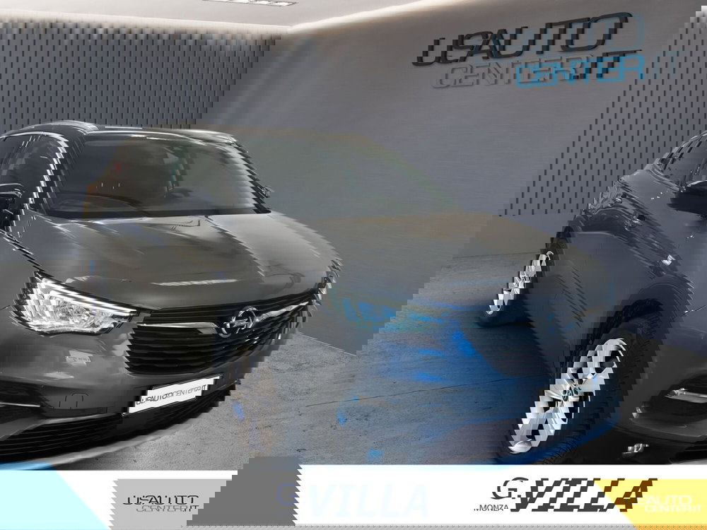 Opel Grandland X usata a Milano (2)