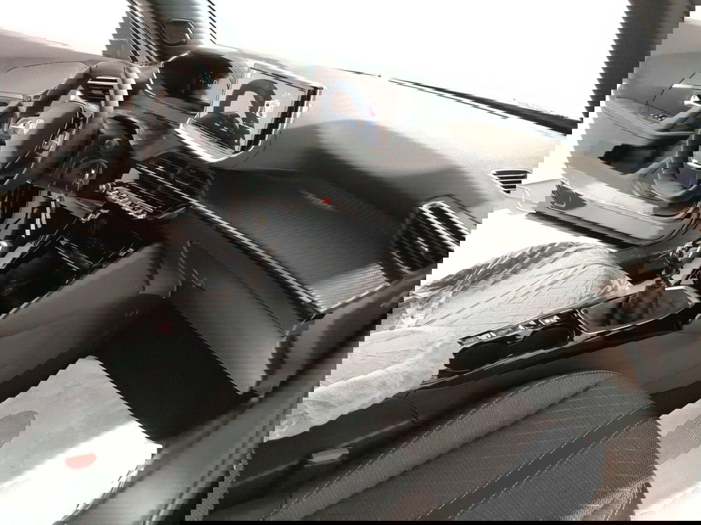 Peugeot 2008 nuova a L'Aquila (12)