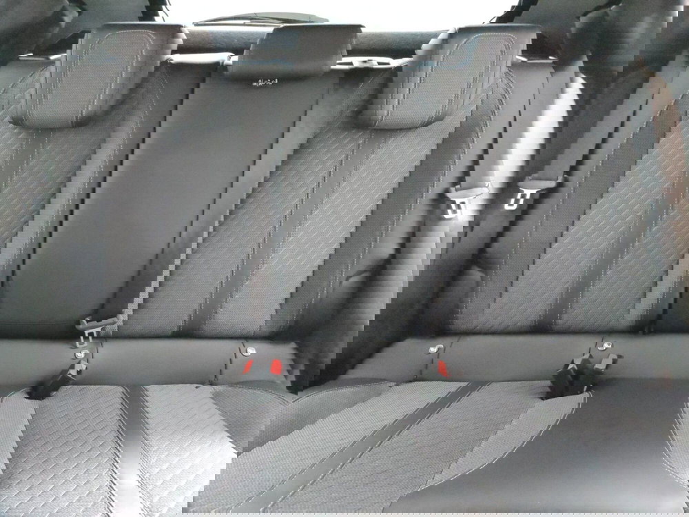 Peugeot 2008 nuova a L'Aquila (13)