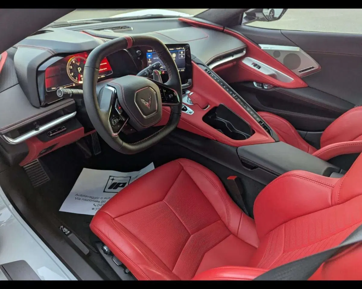 Chevrolet Corvette Stingray nuova a Treviso (10)