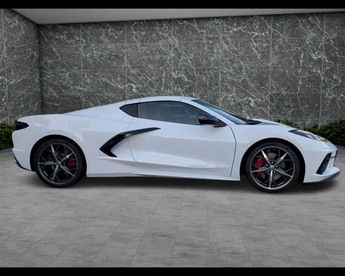 Chevrolet Corvette Stingray nuova a Treviso (17)