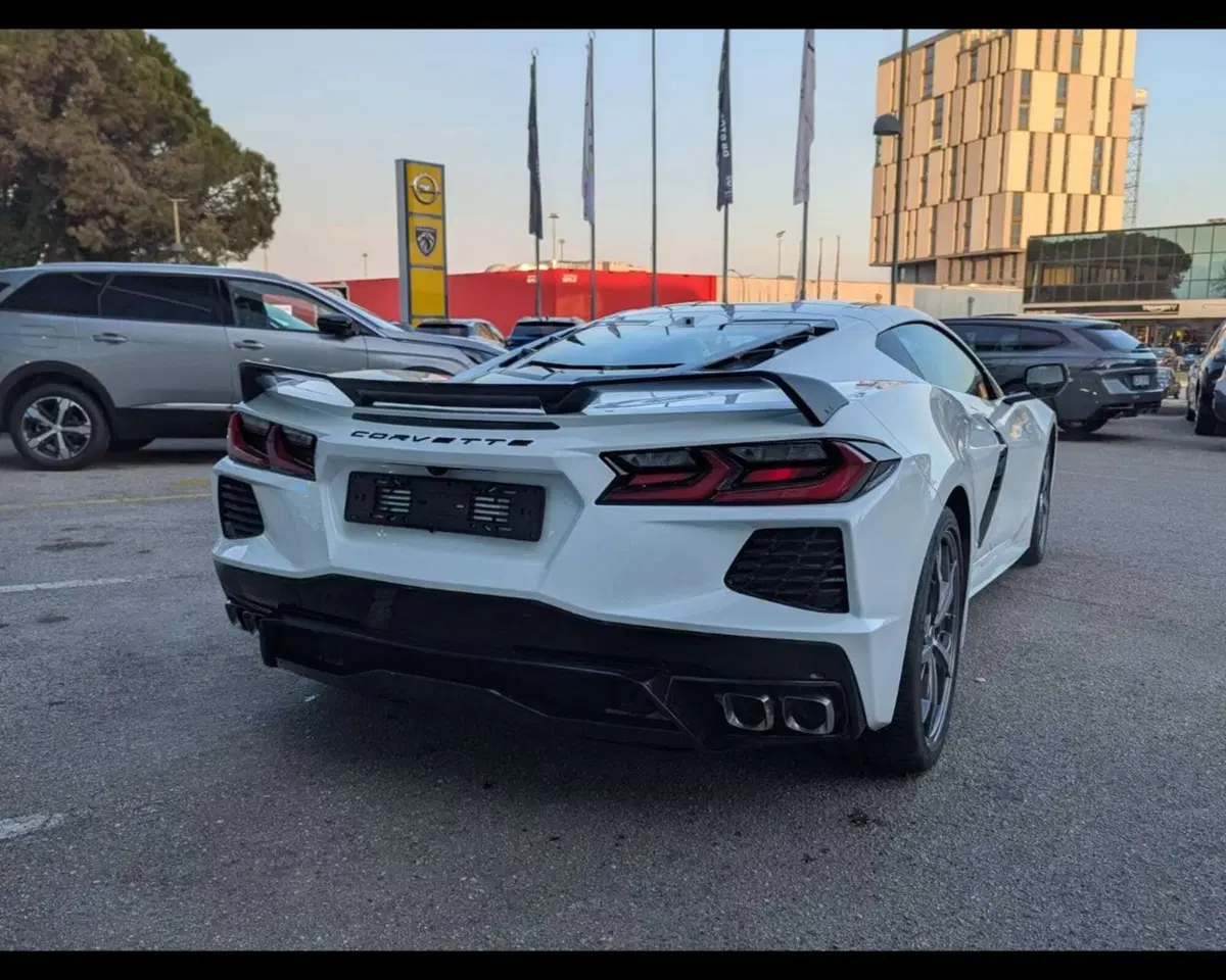 Chevrolet Corvette Stingray nuova a Treviso (9)