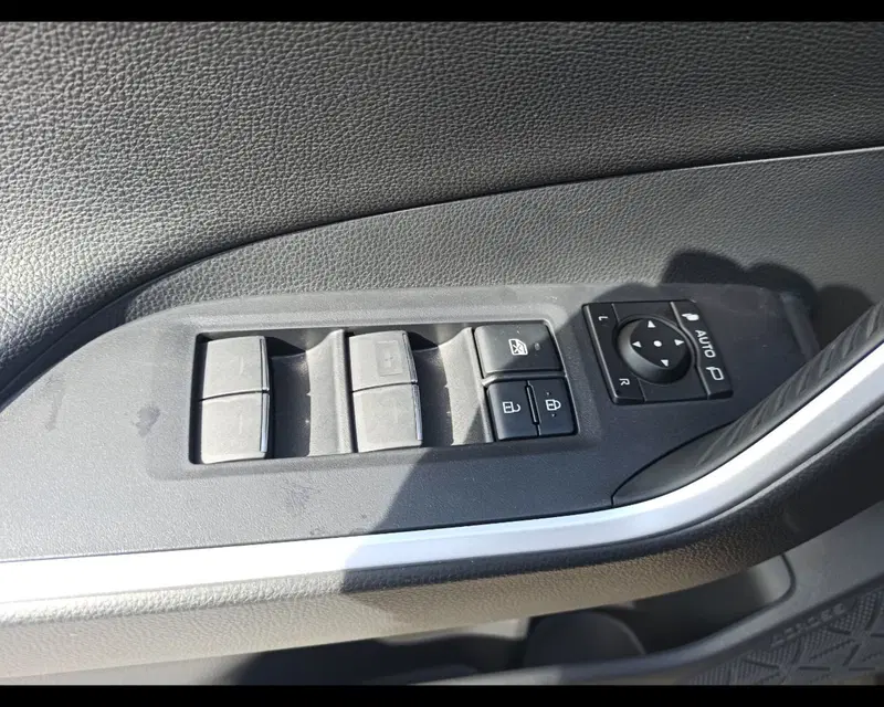 Suzuki Across nuova a Treviso (12)