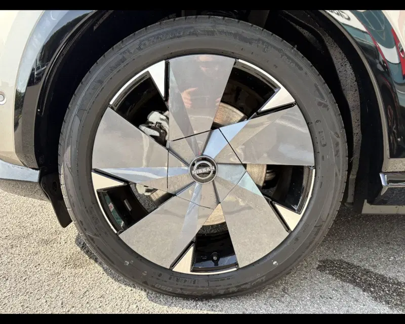 Nissan Ariya nuova a Treviso (18)