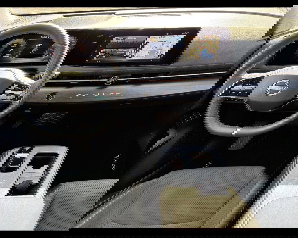 Nissan Ariya nuova a Treviso (5)