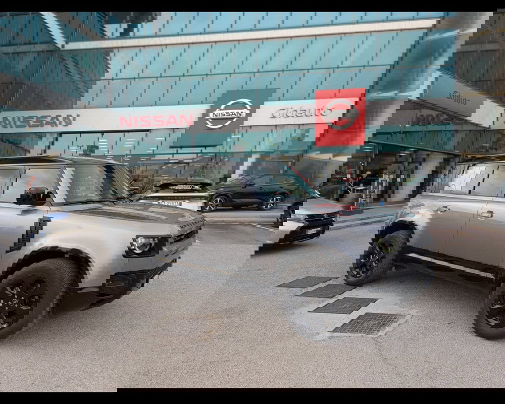 Land Rover Defender usata a Treviso (5)