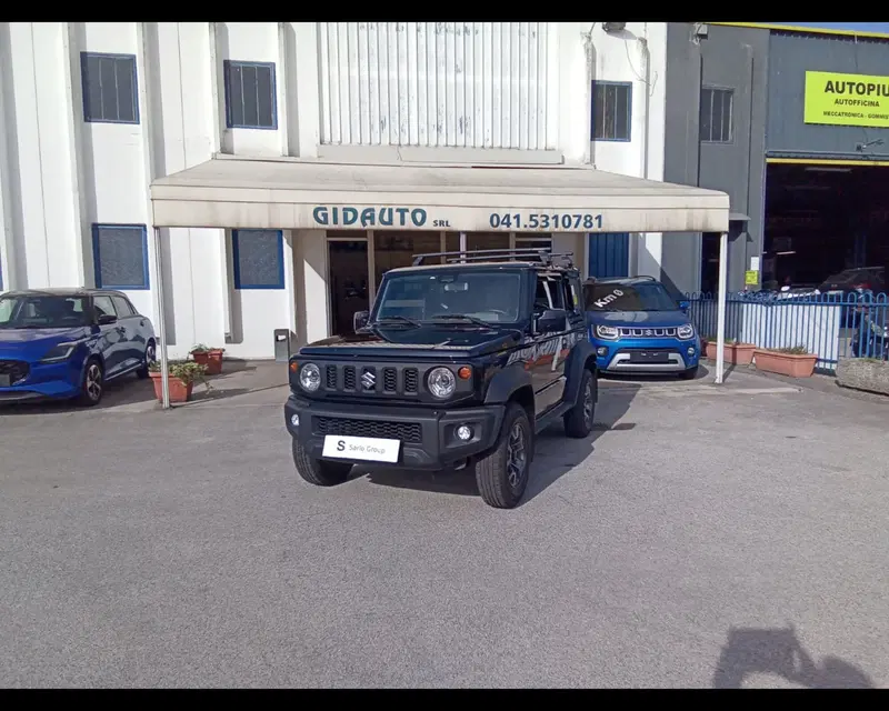 Suzuki Jimny usata a Venezia (11)