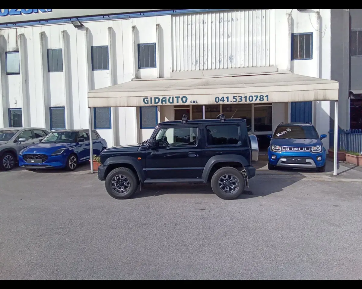 Suzuki Jimny usata a Venezia (14)