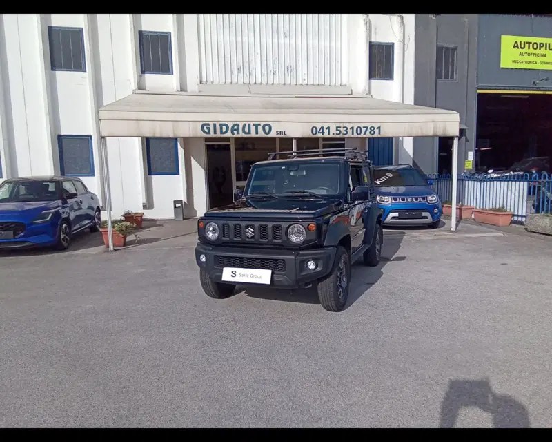 Suzuki Jimny usata a Venezia (18)