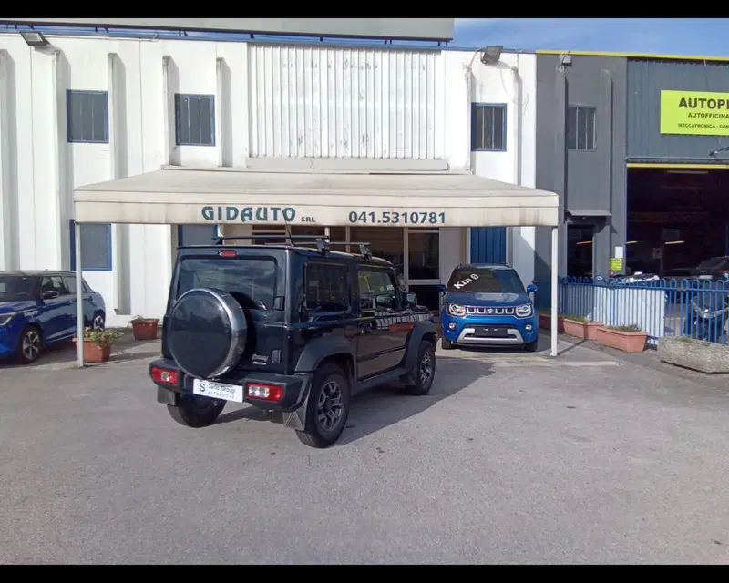 Suzuki Jimny usata a Venezia (20)