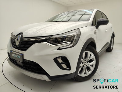 Renault Captur Full Hybrid E-Tech 145 CV Intens del 2022 usata a Erba