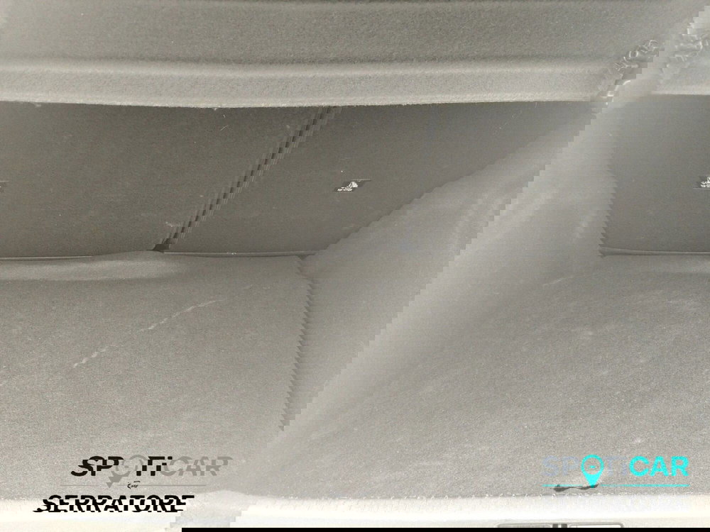 Lancia Ypsilon usata a Como (17)