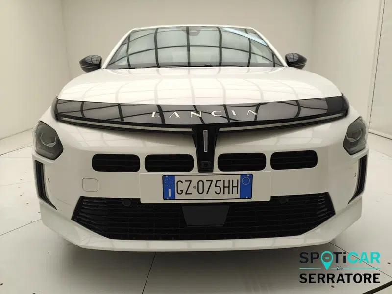 Lancia Ypsilon usata a Como (2)