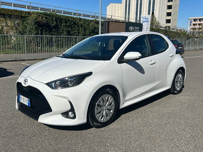 Toyota Yaris 1.0 5 porte Active del 2023 usata a Piacenza