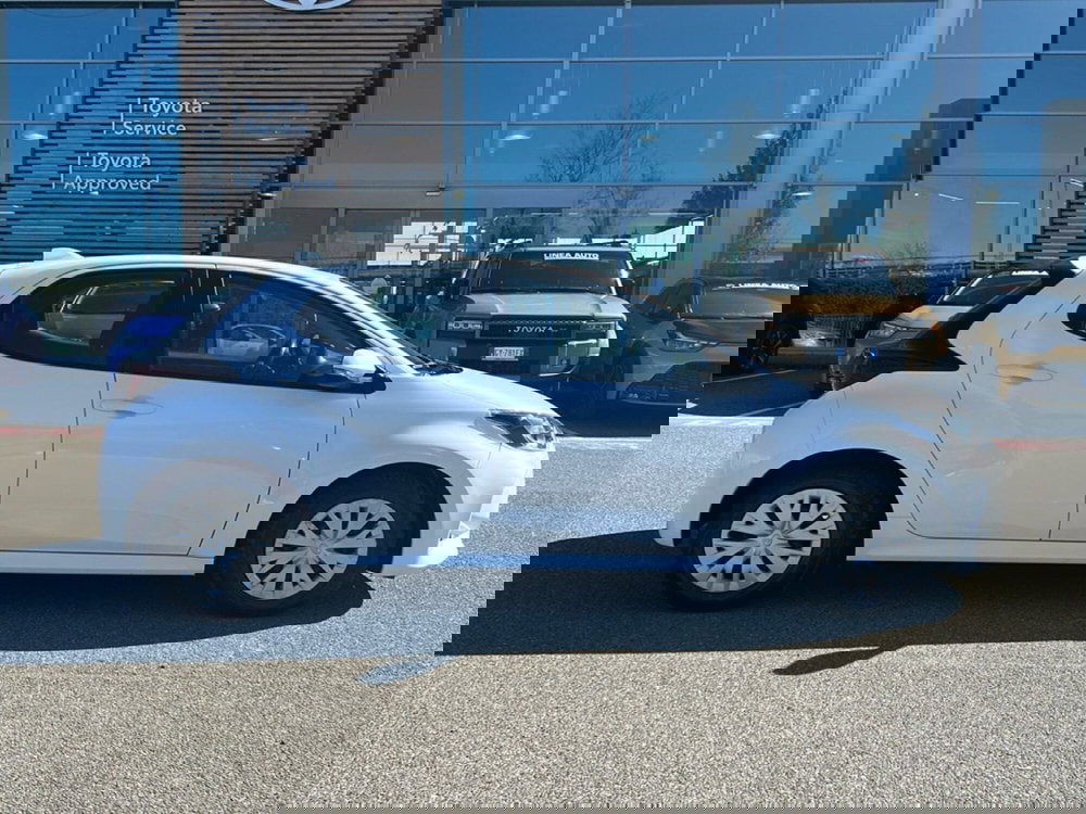 Toyota Yaris usata a Piacenza (8)
