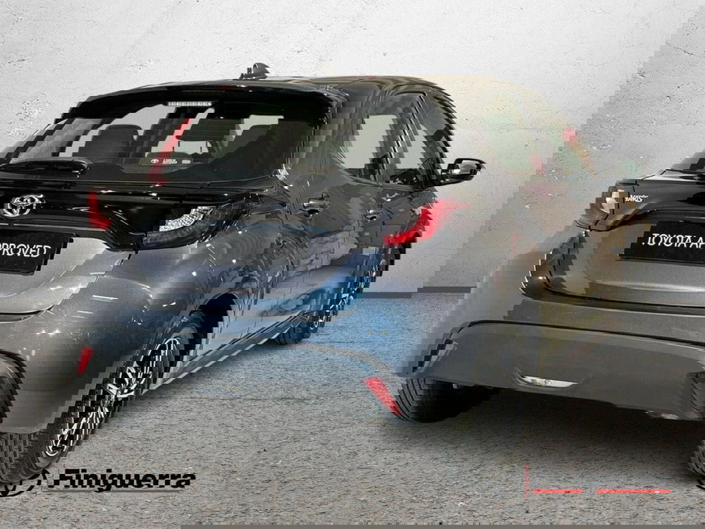 Toyota Yaris usata a Lecco (5)