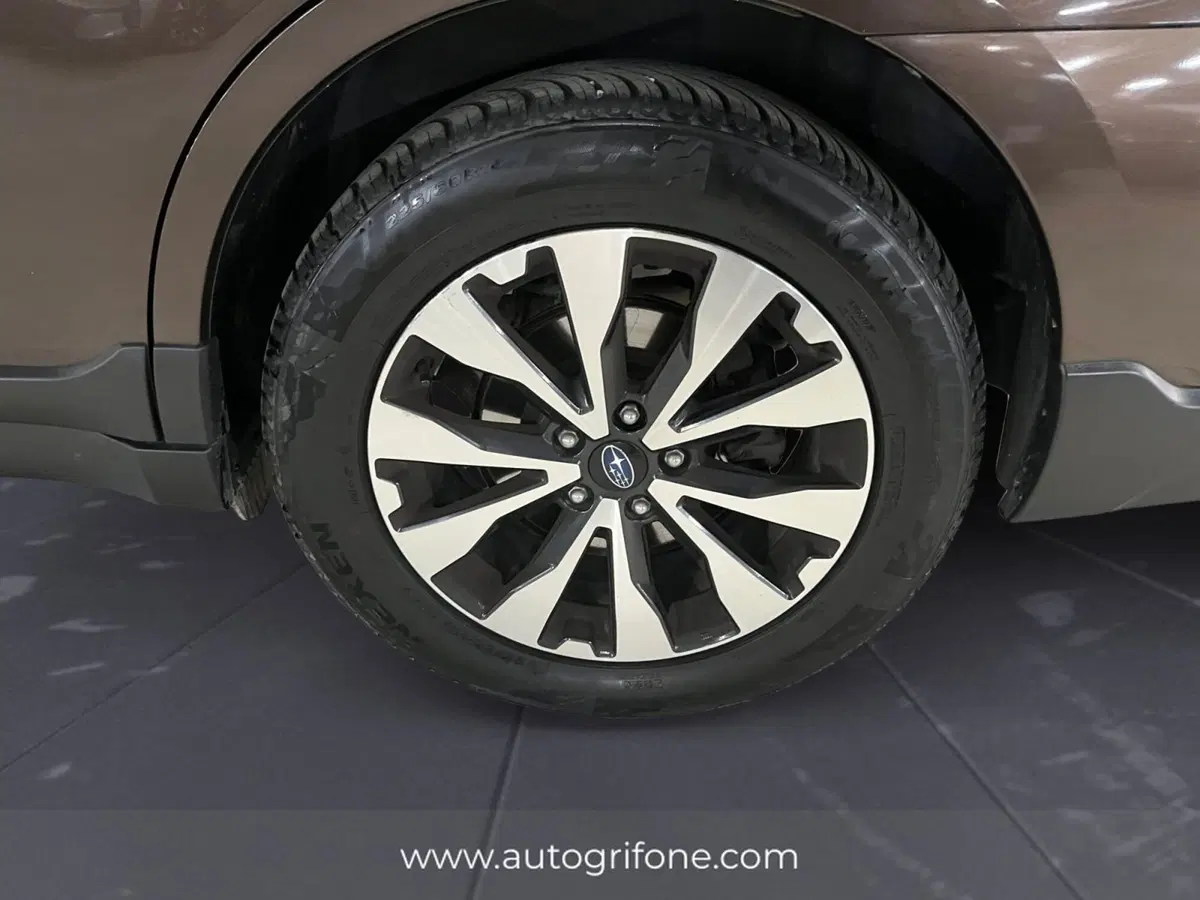 Subaru Outback usata a Modena (14)