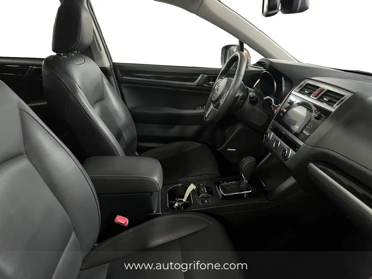Subaru Outback usata a Modena (15)