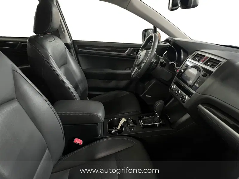 Subaru Outback usata a Modena (15)