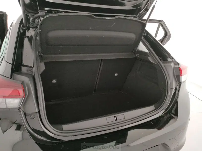 Opel Corsa usata a Caserta (8)