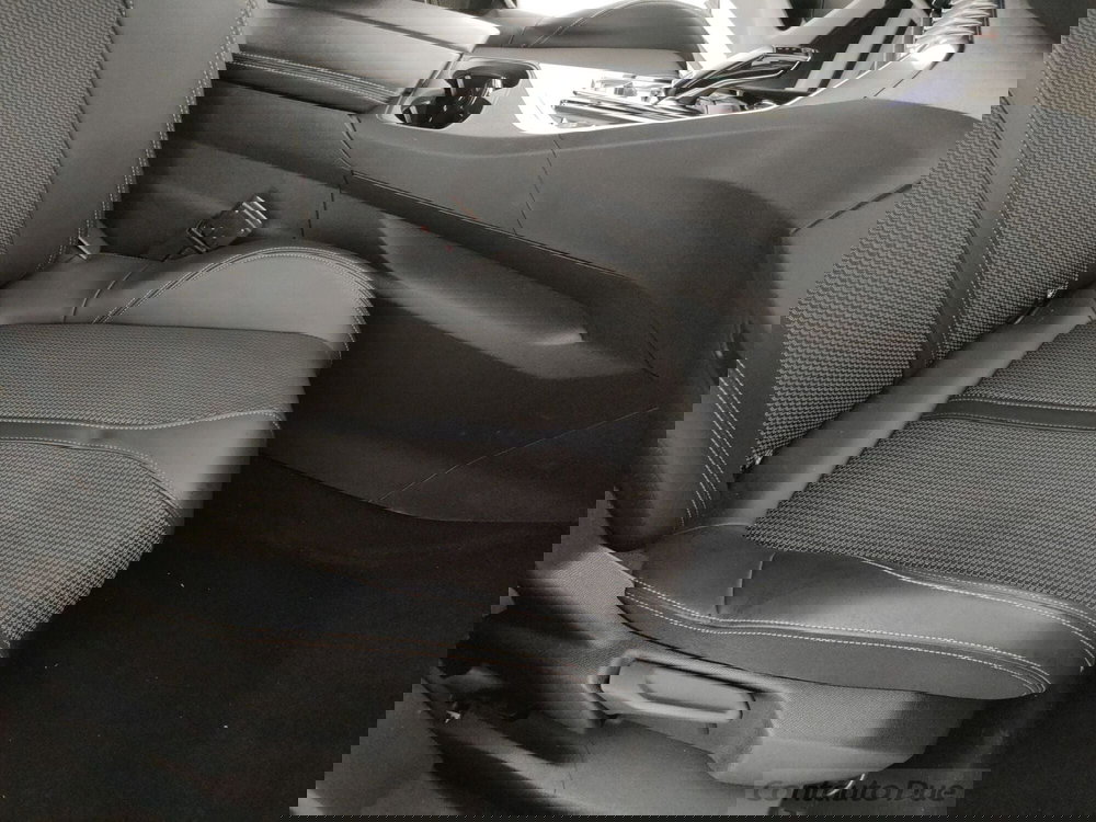 Peugeot 3008 usata a Caserta (13)