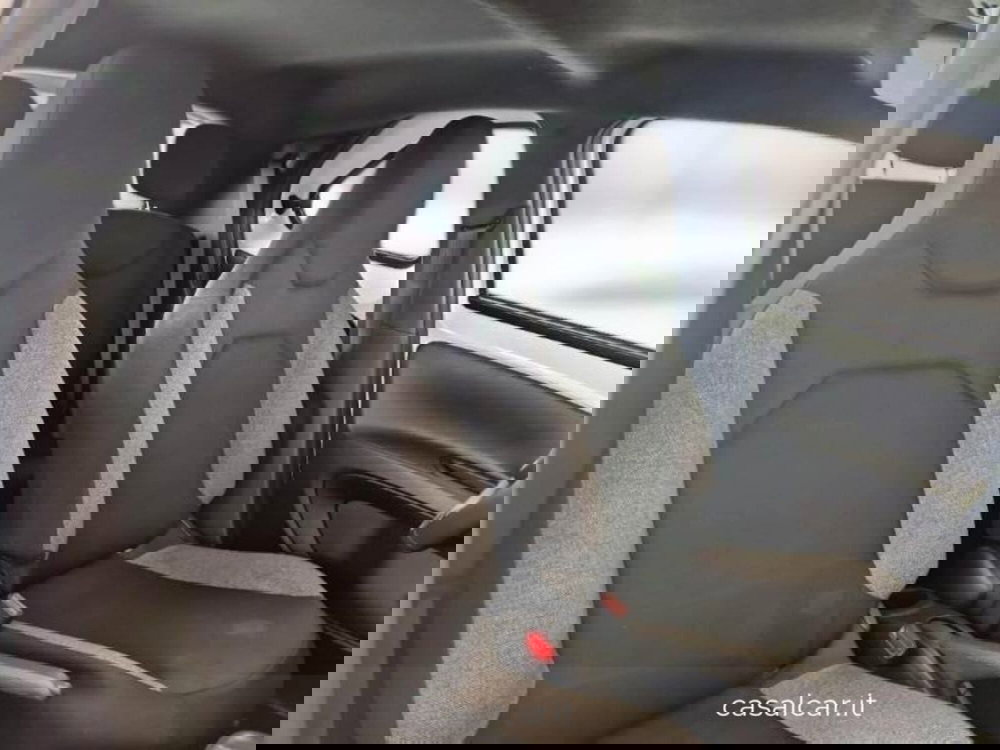 Toyota Aygo X usata a Salerno (12)